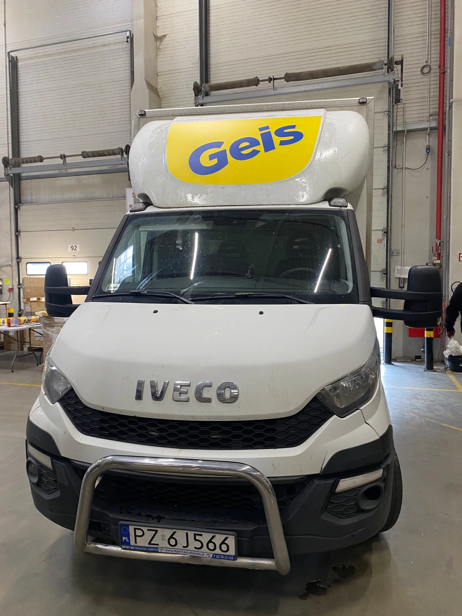 GEIS Global Logistics – front pojazdu